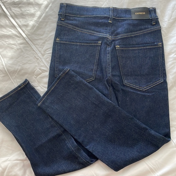 Express Slim Super High Rise Dark Washington Jeans - Picture 4 of 4